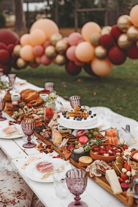 45 Mouthwatering Wedding Appetizer Ideas To Enlighten Your Event