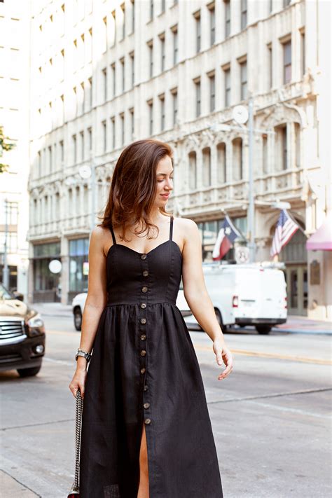 Reformation: The Brand of the Moment | The Brunette Nomad
