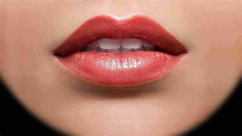 6 Coral Lipstick Colors Perfect For Spring And Summer Loréal Paris