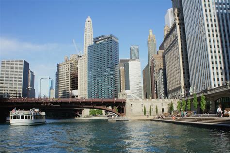 chicago riverwalk what s new what to expect · chicago architecture center cac