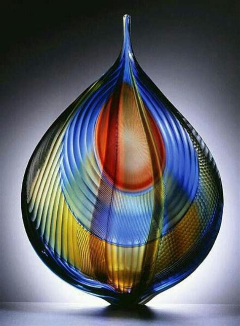 How It S Made Is Amazing Glass Blowing Glass Art Sculpture Glass Art