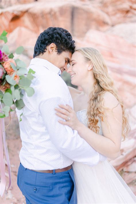 Wedding Anniversary Session At Red Rock Canyon Nevada