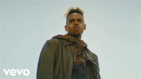 His dance moves are admirable and often leave run it was chris brown's first number one single on the chart. Watch Chris Brown's Stunning 'Tempo' Music Video - Capital XTRA