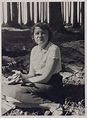 25 Rare and Candid Photographs of Geli Raubal, Adolf Hitler's Half ...