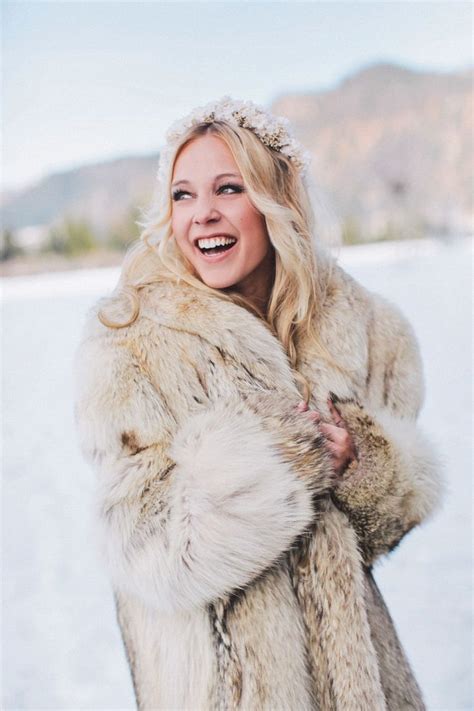 The Chic Vintage Winter Brides Dilemma Feather Or Fur