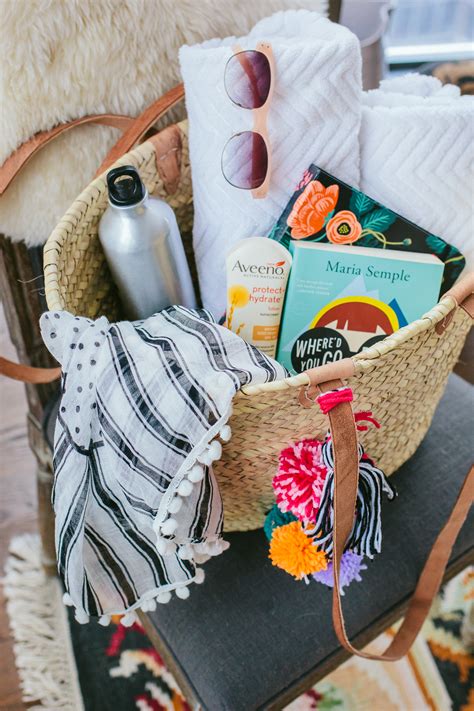 Diy Pom Pom Beach Bag