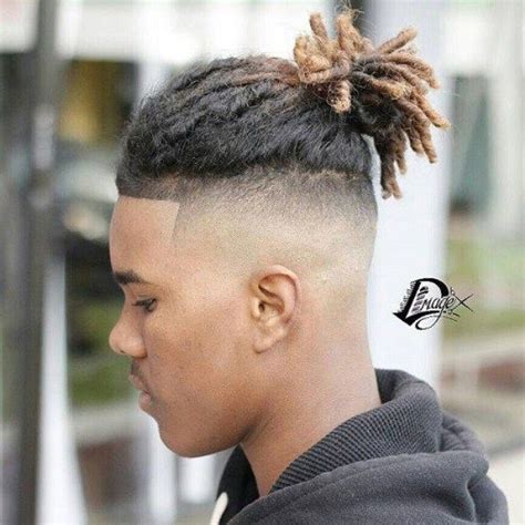 Mens hair color & highlights assures to explore your inner soul through the help of color and highlights. Black Guys With Long Hair, Best Hairstyles For Black Men ...