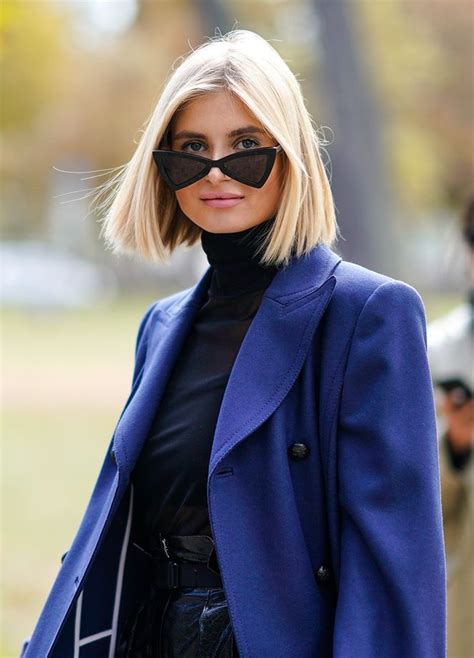 August aber die entscheidung und die ersten schnitte hast du selber gemacht. Pin auf Haare / Frisuren