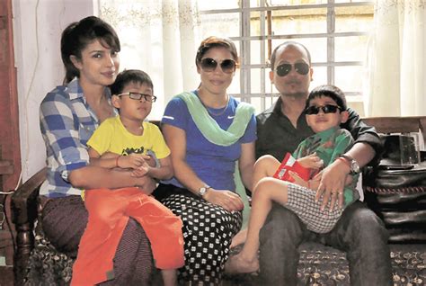 He was the first one to offer help to her when after she and ongler had their first two children, kom again started training. Priyanka Chopra, Mary Kom in exotic Manipur - News in Images - Emirates24|7