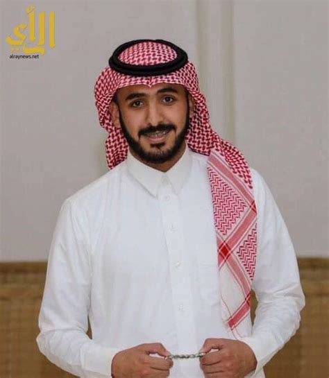 جامعة الملك فهد للبترول والمعادن في مدينة الظهران بالمنطقة الشرقية. شايع آل عوضه يحتفل بتخرجه مهندساً من جامعة الملك فهد ...