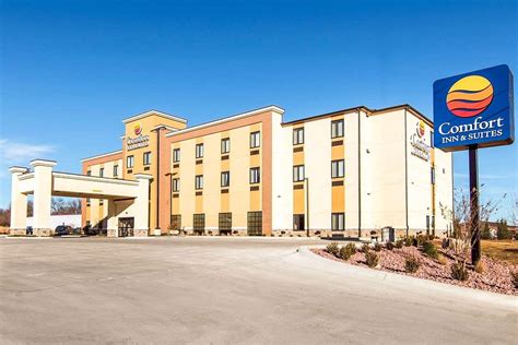 Comfort Inn And Suites 80 ̶1̶0̶4̶ Updated 2020 Prices And Hotel