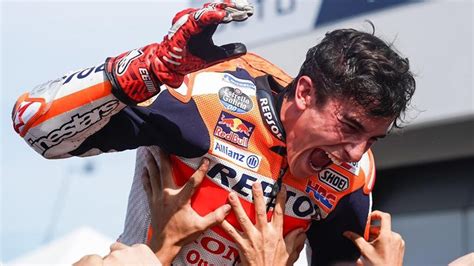 Descubre toda la última información de marc márquez en marca.com. 'Lucky' Marquez aims to race after crash at Thailand ...