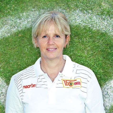The official site of the german football club 1. Susanne Kopplin wird neue Mannschaftsleiterin des 1. FC ...