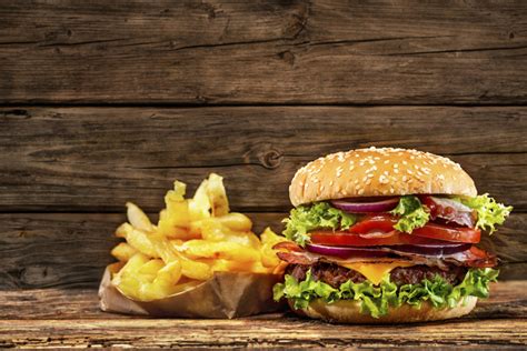 Gesundheit 2 Burger Essen Ist Gesünder Als Einen Burger Und Pommes