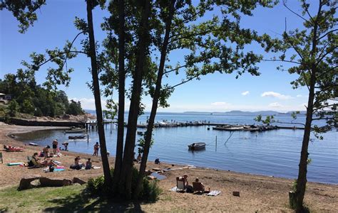 Gemeente in vestfold og holmestrand ( help · info ) is een stad en gemeente in vestfold in deprovincie vestfold og telemark. Nye badevannsprøver i Holmestrand - Holmestrand kommune