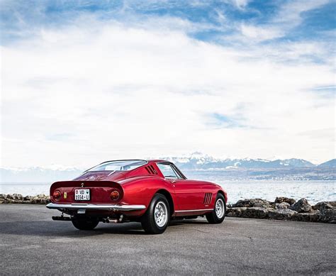 This 1982 ferrari 308 gtsi (vin zffaa02axc0037327) is fresh from an $8,600 service that sounds to have included a timing belt change. Rosso Rubino. #stunning #ferrari #275gtb #rossorubino | Classic sports cars, Dream cars, Classic ...