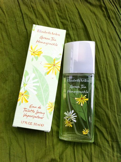 Elizabeth Arden Green Tea Honeysuckle Perfume Review Pout Pretty