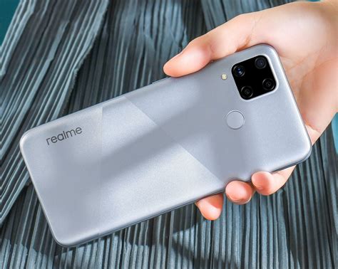 We make extraordinary smartphones, for the young and for the unique. realme C15 Gains Momentum in Kenyan Market as Brand Bags ...
