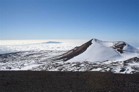 To Repeat The Full Ascent Of Mauna Kea Youll Need A Submarine