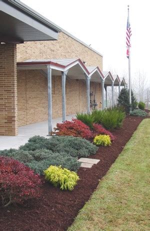 If left, weeds can overtake them in a single growing season. How to Make a Mulch Bed Using Organic, Biodegradable ...