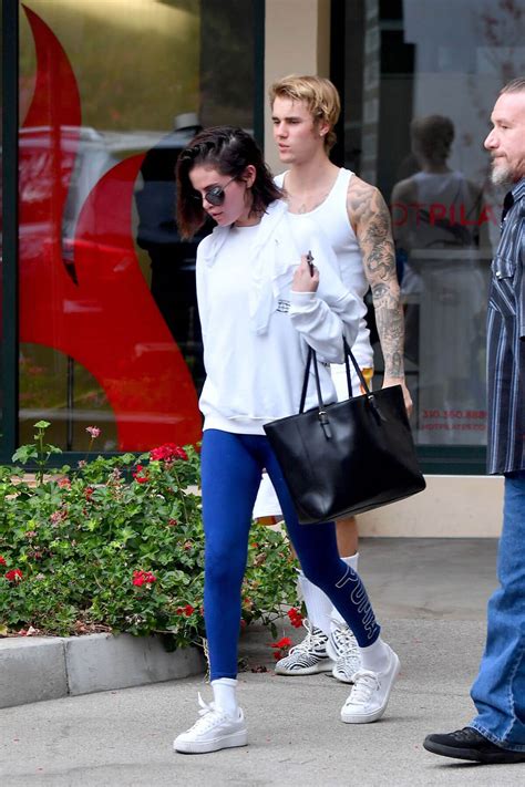 All's well that ends well! Selena Gomez and Justin Bieber Stills Leaves Pilates ...