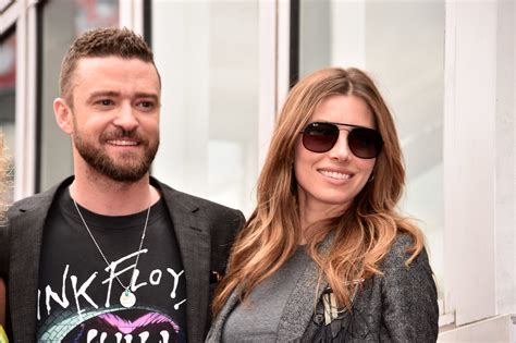 Jessica Biel Ditches Wedding Ring Months After Husband Justin Timberlake Alisha Wainwright Pda