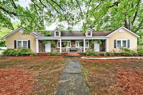 Pleasant garden is a community of people. Mount Pleasant North Carolina: Close to Charlotte ...