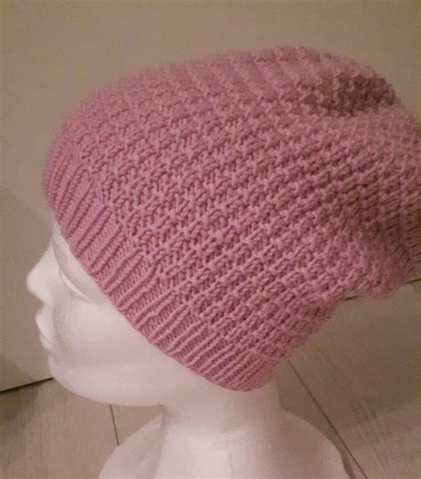 Oppskrift både til barn og voksen. Klompelompe-lue str vaksen - Epla