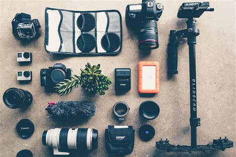 Must Have Camera And Lens Accessories For Wedding Photography