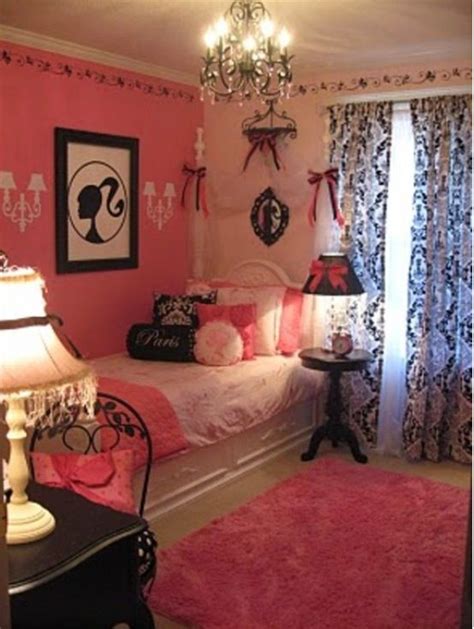 love this barbie room good place to showcase my collection with images barbie