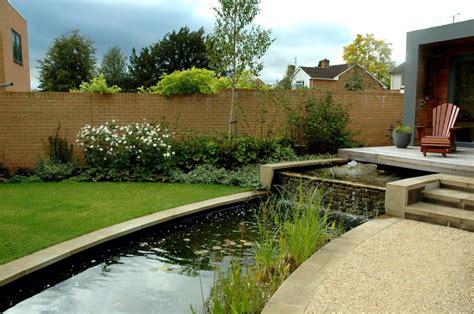 A small garden water feature will add more peace and relaxation to your life. Nice split level | Water features in the garden ...