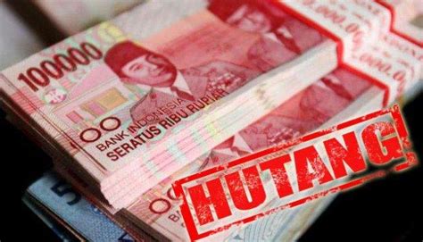 Masalah beban hutang kerajaan persekutuan berlaku akibat defisit yang besar dialami pada awal tahun 1980 an. Indonesia Terjebak Hutang Makin Dalam - VOA-ISLAM.COM