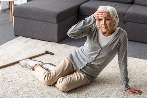 5 Things That Can Happen If An Elderly Person Falls