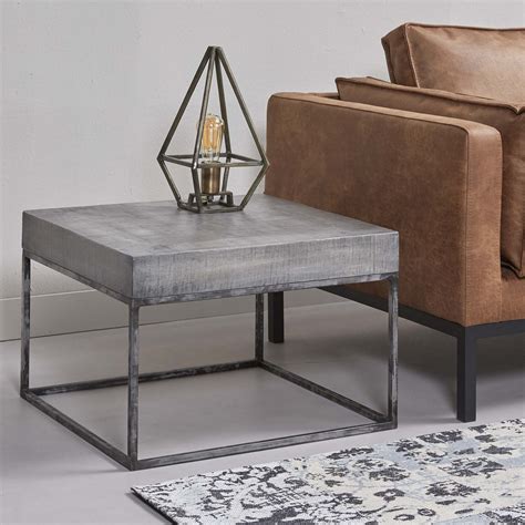 Son style exotique s'intégrera parfaitement dans votre salon ou votre chambre. Bout de canapé bois massif gris LUCKNOW | Bouts de canapé ...