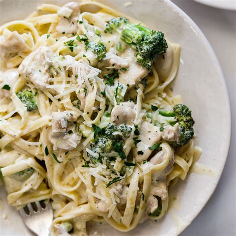 Chicken Broccoli Pasta Recipe White Sauce Tringart