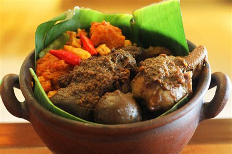 Daftar jenis makanan khas indonesia. Yakin Bisa Menghindari Makanan Khas Indonesia Ini