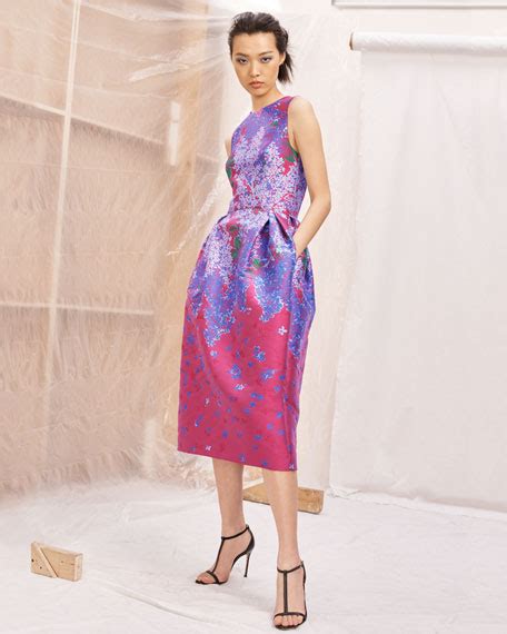 Carolina Herrera Sleeveless Full Skirt Floral Brocade Tea Length Dress