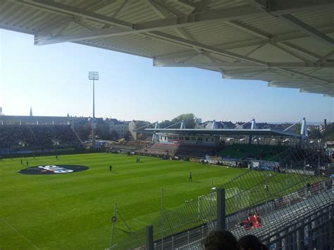 Bis 1925 trug der sc preußen münster seine fußballspiele auf dem münstermannplatz aus, einer ehemaligen wiese. Spielbericht - Chemnitzer FC - Preußen Münster 1:0 (1:0 ...
