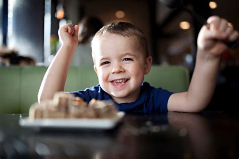 Qué Deben De Comer Los Niños Para Estar Saludables La Opinión