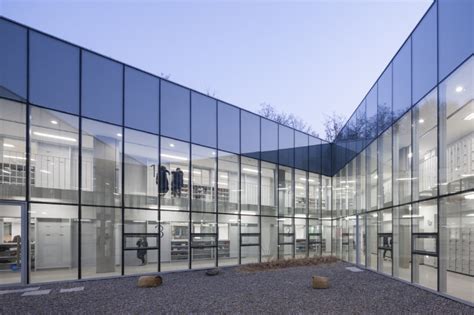 Dh Triangle School In Korea By Nameless Architecture