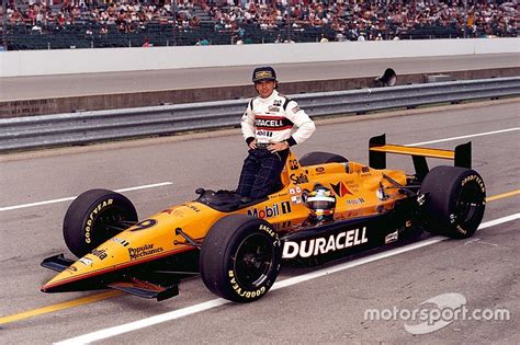 Fórmula indy), no indianapolis motor speedway, nos estados unidos. 25 anos: Raul Boesel lembra vitória "roubada" na Indy 500