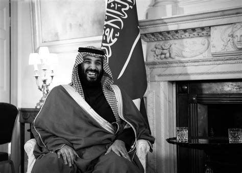 شاهد طائرة ولي العهد السعودي محمد بن سلمان من الداخل. صور عن محمد بن سلمان في بريطانيا - أخبار السعودية | صحيفة عكاظ