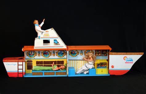 Vintage 1974 Barbie Dream Boat Chris Craft Yacht Play Set By Mattel