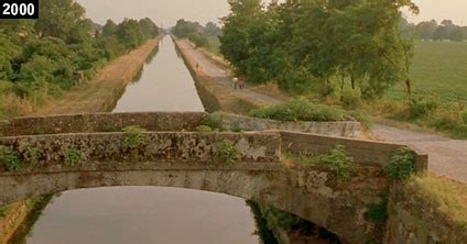 Guarda le altre clip da chiedimi se sono felice di aldo. Location verificate di Chiedimi se sono felice (2000 ...
