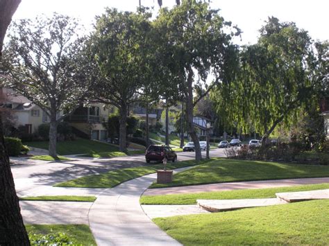 Jun 27, 2021 · toluca lake farmers market, 10225 riverside dr, los angeles, ca, 91602. Toluca Lake