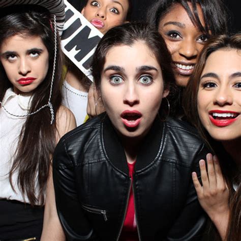 Red (taylor's version) will be coming our way on november 19 and gives us plenty of time to keep listening to fearless (taylor's version) on repeat in anticipation. Fifth Harmony - Red (Taylor Swift Cover) by malubrandao ...