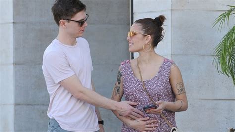 On wednesday, the singer shared a set of photos of herself on instagram in a rainbow crochet bra with her torso bared, writing. Halsey Hilariously Shuts Down Pregnancy Rumors - YouTube
