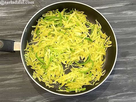 You can also try other stir fries like spicy stir fried baby corn or broccoli, mushrooms and bean sprouts stir fry. Raw Papaya and Cabbage Stir-fry recipe, Indian Diabetic ...