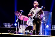 Caetano Veloso faz Salvador cantar com a força dos hits - Festival de ...