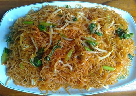 Rebus bihun sebentar saja, lalu tiriskan. Resep Bihun Goreng Simple - Resep Bihun Goreng Simple ...